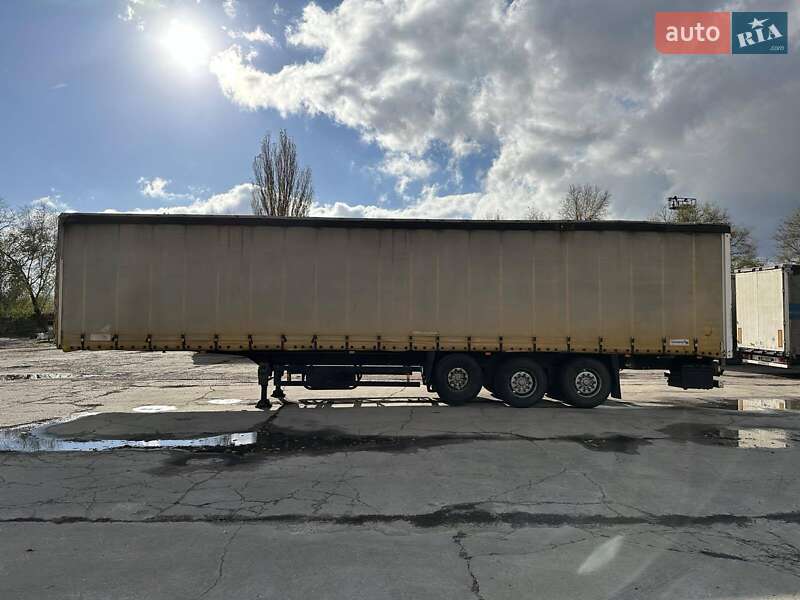 Бортовий напівпричіп Schmitz Cargobull SO1 1998 в Покрові