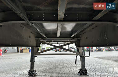 Тентованный борт (штора) - полуприцеп Schmitz Cargobull SPL 2012 в 