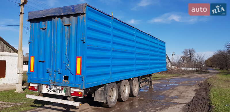 Зерновоз - полуприцеп Schmitz Cargobull SPR 24 2003 в Измаиле