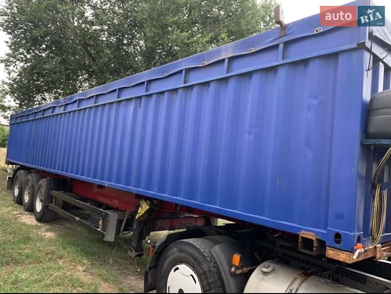 Зерновоз - напівпричіп Schmitz Cargobull SPR 24 2002 в Арцизові