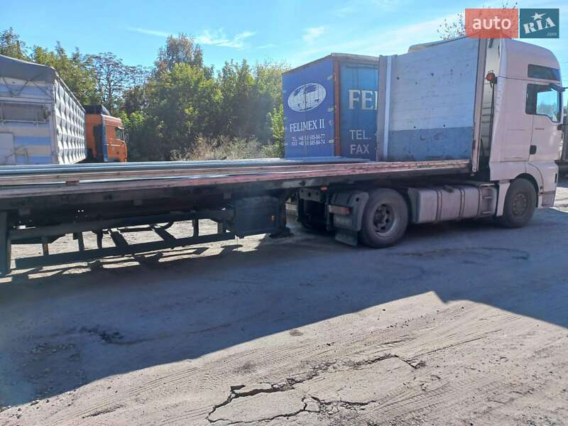 Платформа напівпричіп Schmitz Cargobull SPR 24 2003 в Тростянці