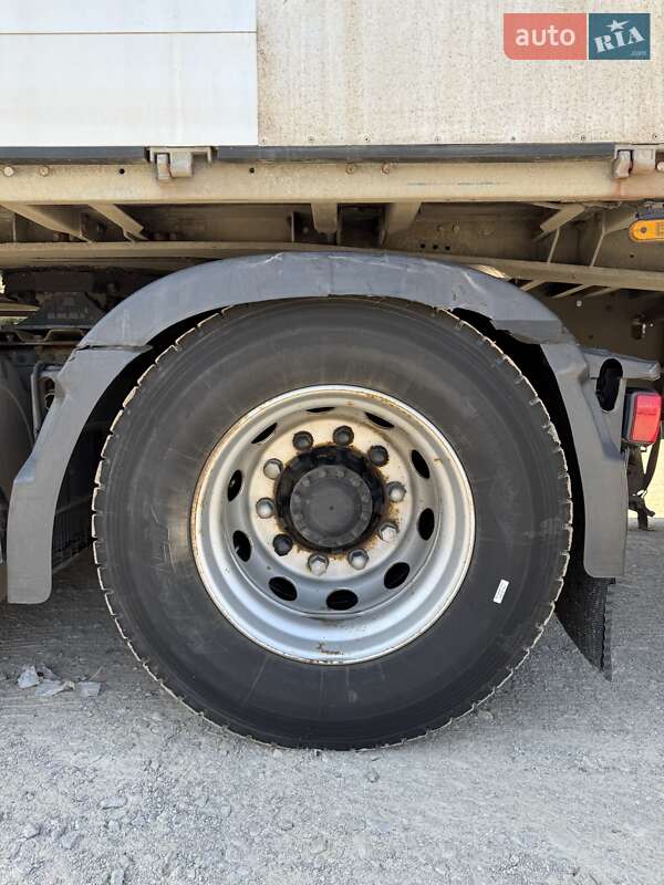 Тентованный борт (штора) - полуприцеп Schmitz Cargobull SPR 24 2006 в Львове