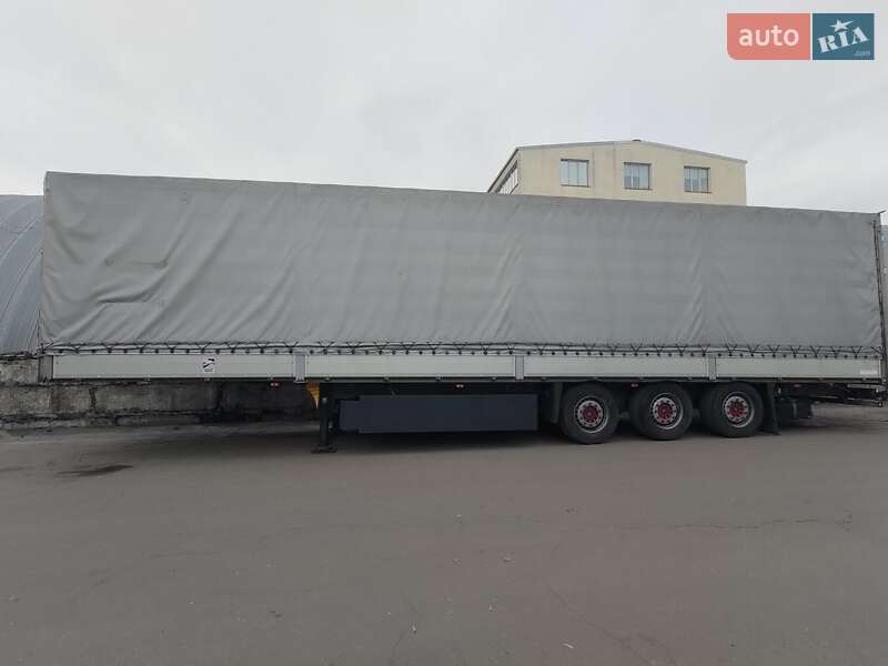 Бортовий напівпричіп Schmitz Cargobull SPR 24 2013 в Києві