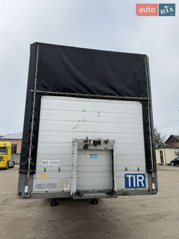 Бортовий напівпричіп Schmitz Cargobull SPR 24 2011 в Харкові