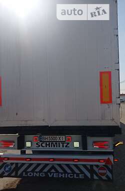 Бортовой полуприцеп Schmitz Cargobull SPR 2000 в Одессе