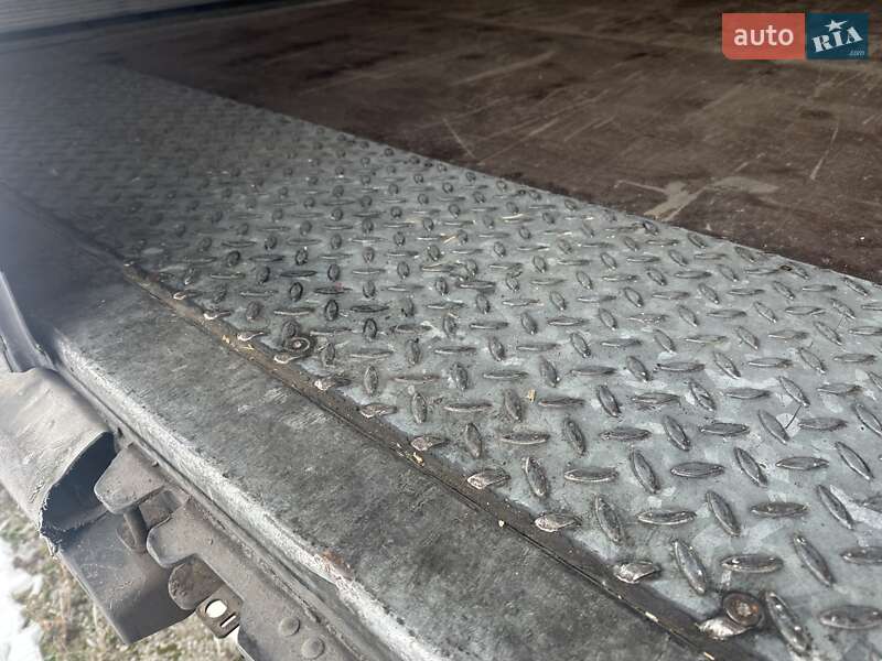 Тентованный борт (штора) - полуприцеп Schmitz Cargobull SPR 2018 в Киеве