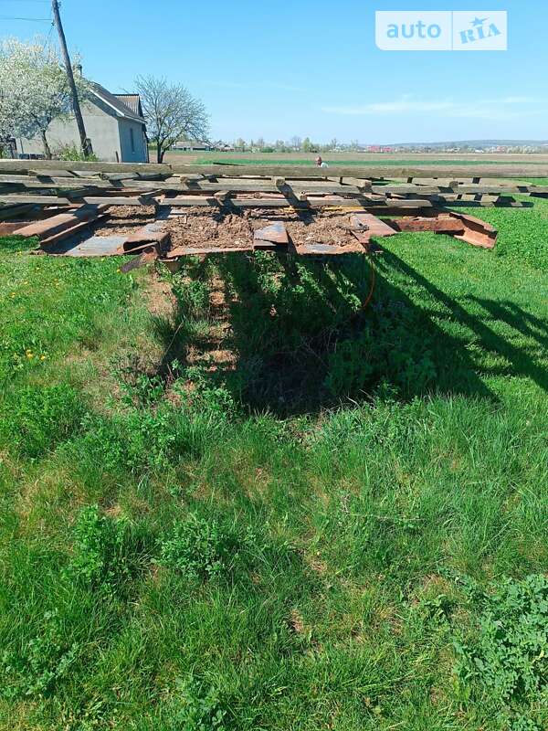 Платформа Schmitz S-01 2004 в Черновцах