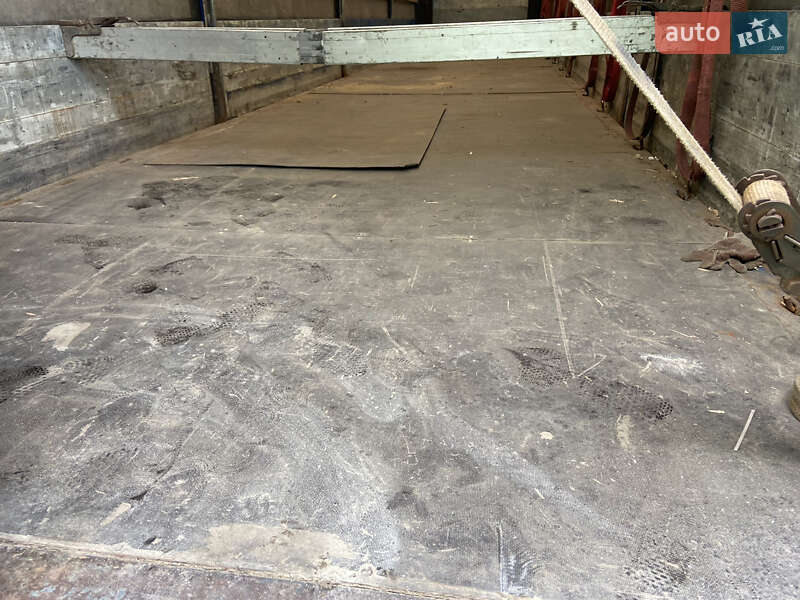 Тентованный борт (штора) - полуприцеп Schmitz S-01 2002 в Ковеле