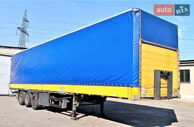 Тентованный борт (штора) - полуприцеп Schmitz S-01 2004 в 
