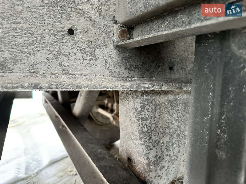 Тентований борт (штора) - напівпричіп Schmitz S-01 2010 в Ратному