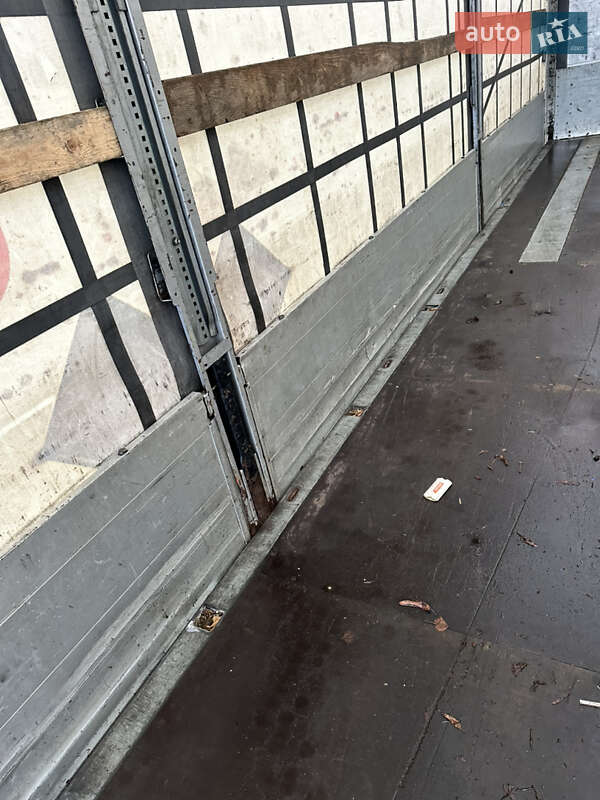 Тентований борт (штора) - напівпричіп Schmitz S-01 2010 в Ратному