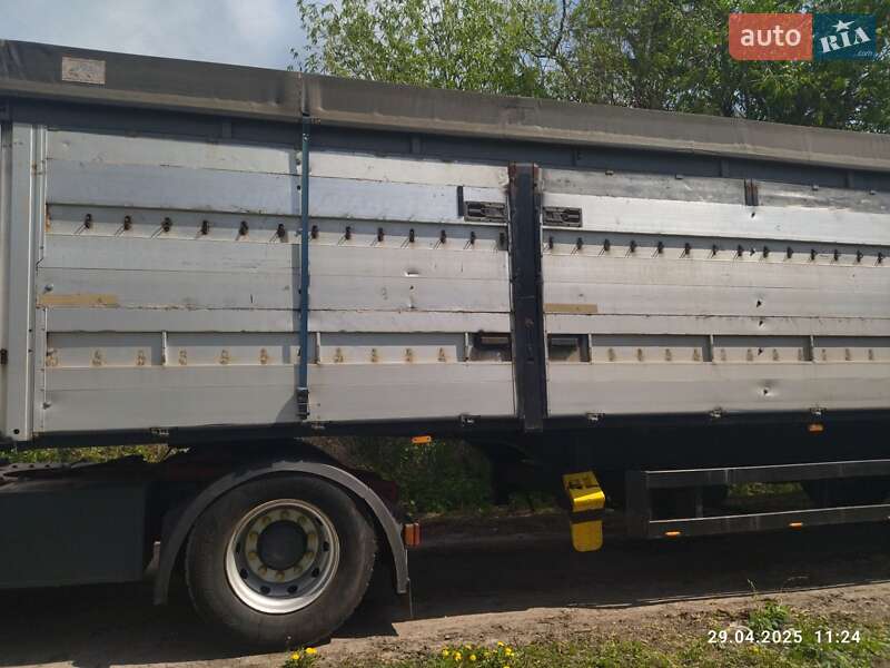 Зерновоз - полуприцеп Schmitz S-01 2000 в Варве