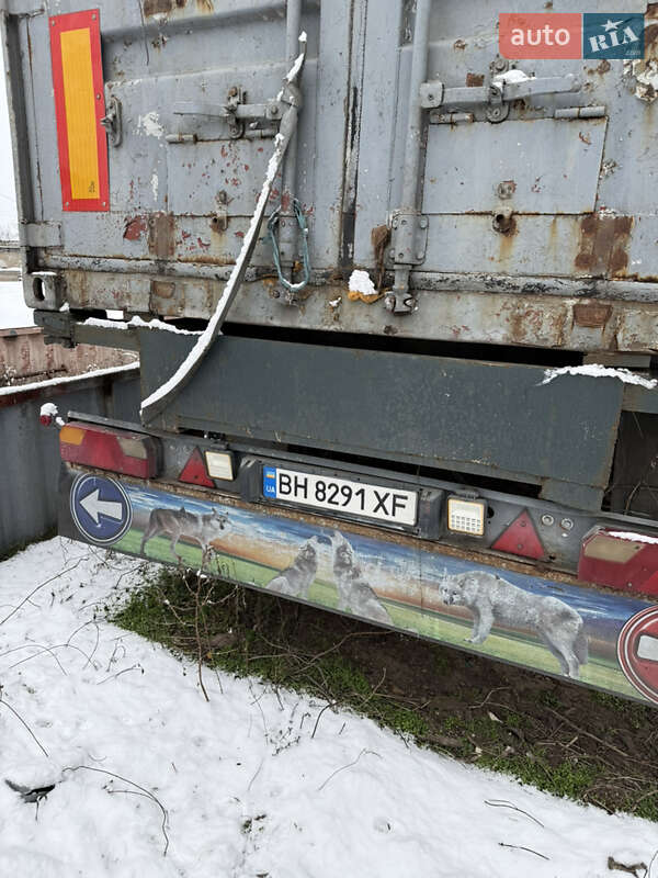 Контейнеровоз напівпричіп Schmitz S-01 2002 в Балті