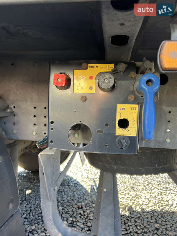 Тентованный борт (штора) - полуприцеп Schmitz SCB 2016 в Иршаве