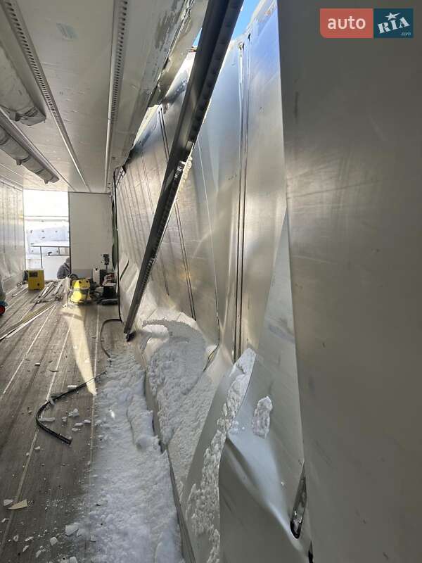 Рефрижератор полуприцеп Schmitz SCB 2016 в Николаеве фото 7 Рефрижератор полуприцеп Schmitz SCB 2016 в Николаеве