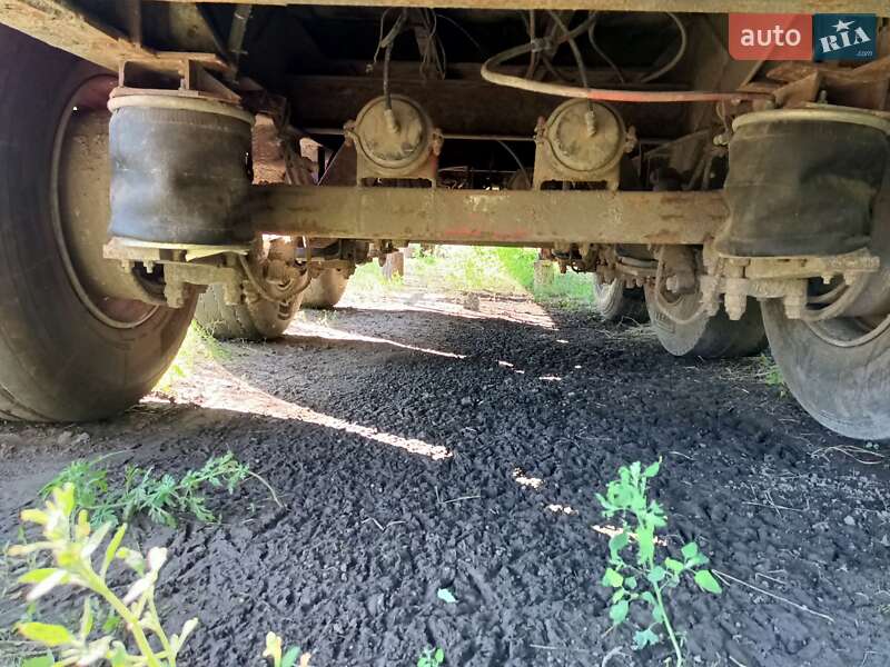 Бортовой полуприцеп Schmitz SCS 24 1997 в Лубнах