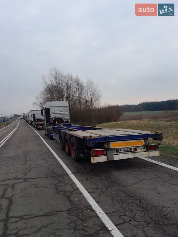 Контейнеровоз полуприцеп Schmitz SCS 24 2004 в Одессе