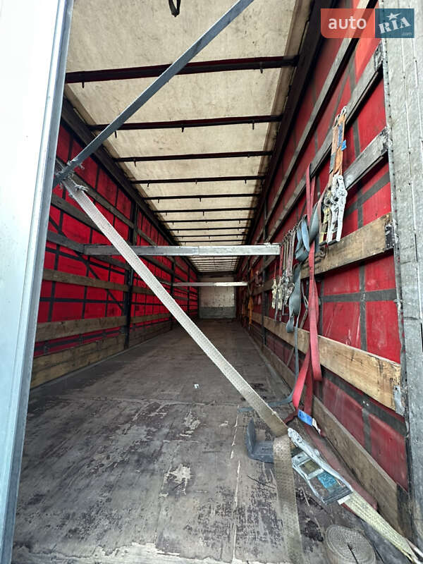 Тентованный борт (штора) - полуприцеп Schmitz SCS 24 2008 в Надворной фото 4 Тентованный борт (штора) - полуприцеп Schmitz SCS 24 2008 в Надворной