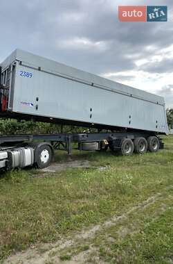Самосвал полуприцеп Schmitz SCS 24 2001 в 