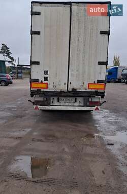 Тентований борт (штора) - напівпричіп Schmitz SCS 24 2001 в 