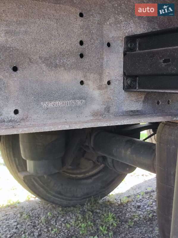 Платформа полуприцеп Schmitz SCS 24L-1362EB 2009 в Умани