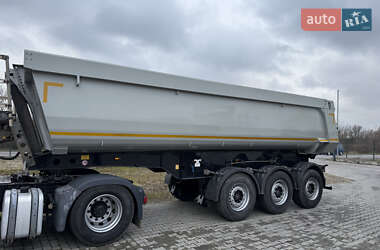 Самосвал полуприцеп Schmitz SCS 27 2016 в Черновцах