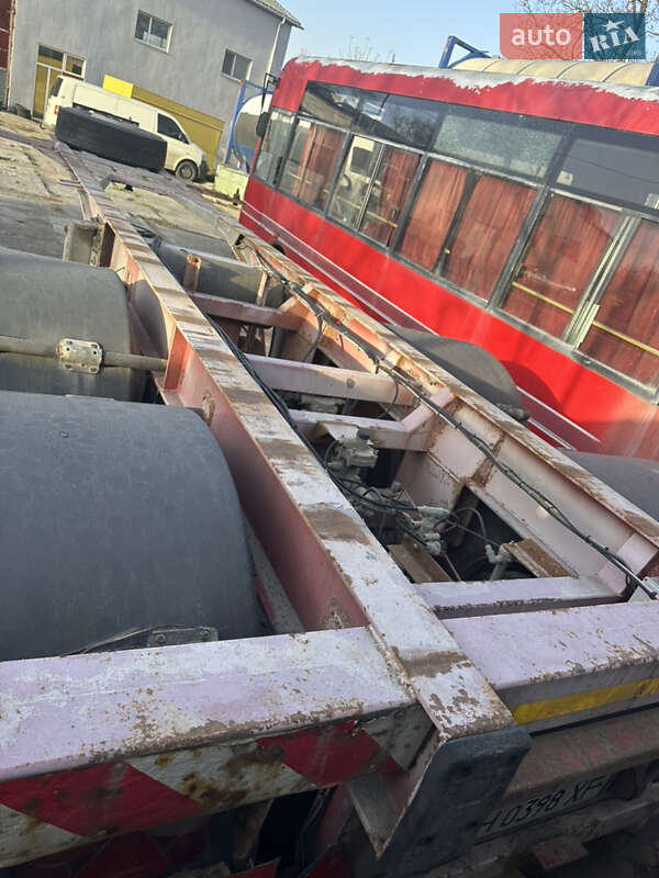 Контейнеровоз напівпричіп Schmitz SCS S3 2003 в Одесі