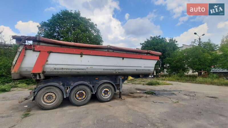 Самосвал полуприцеп Schmitz SKI 24 2004 в 