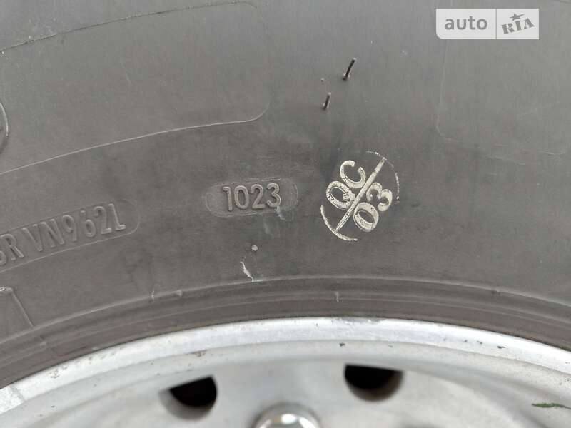 Самосвал полуприцеп Schmitz SKI 24 2002 в Нежине