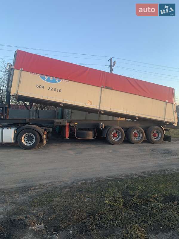 Зерновоз - напівпричіп Schmitz SKI 24 1998 в Полтаві