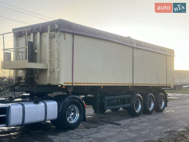 Самосвал полуприцеп Schmitz SKI 24 1995 в Дубно