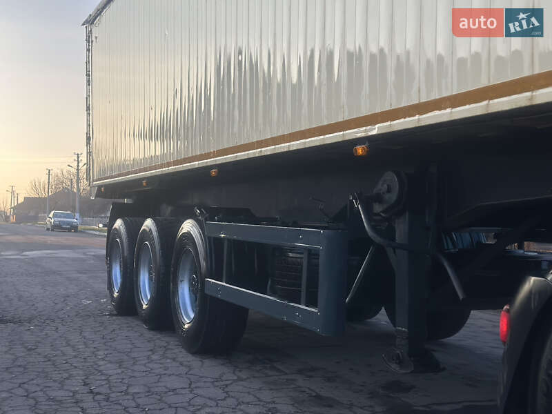 Самосвал полуприцеп Schmitz SKI 24 1995 в Дубно