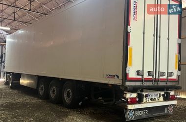 Рефрижератор Schmitz SKO 10 2009 в Львові