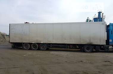 Рефрижератор полуприцеп Schmitz SKO 24 2003 в Черкассах
