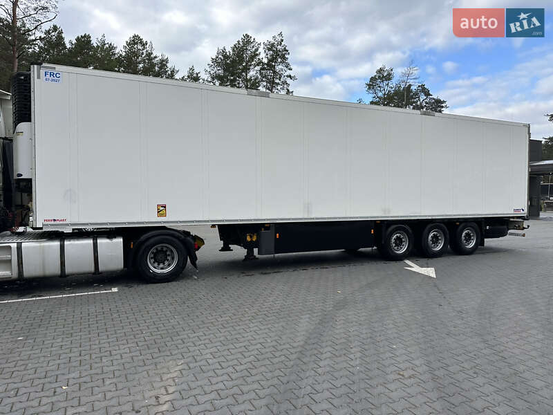 Рефрижератор напівпричіп Schmitz SKO 24 2013 в Луцьку