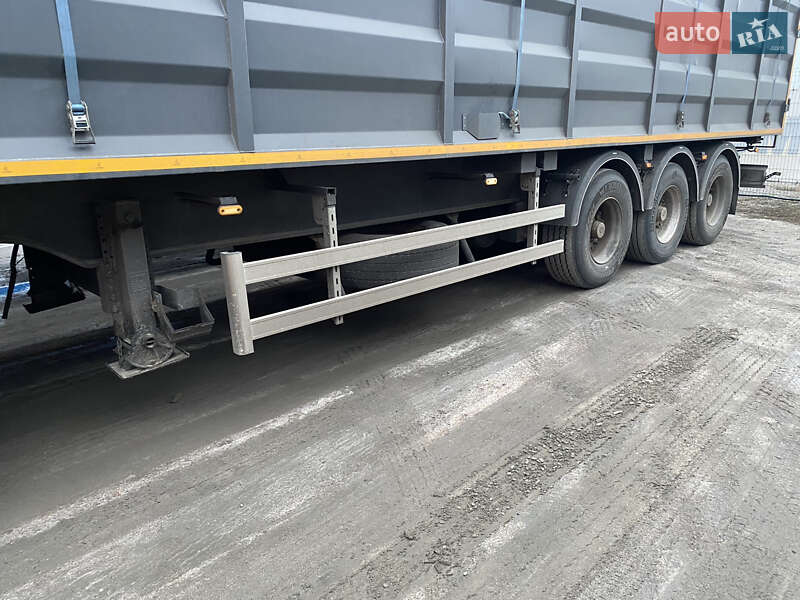 Зерновоз - полуприцеп Schmitz SKO 24 2003 в Полтаве фото 2 Зерновоз - полуприцеп Schmitz SKO 24 2003 в Полтаве