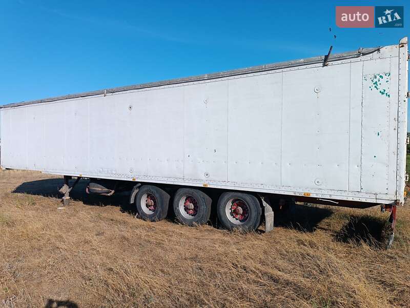 Бортовой полуприцеп Schmitz SKO 24 1992 в Николаеве