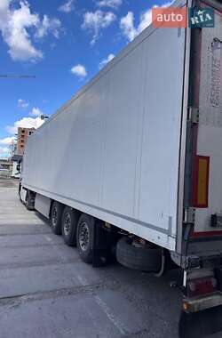 Рефрижератор Schmitz SKO 24 2007 в Львові