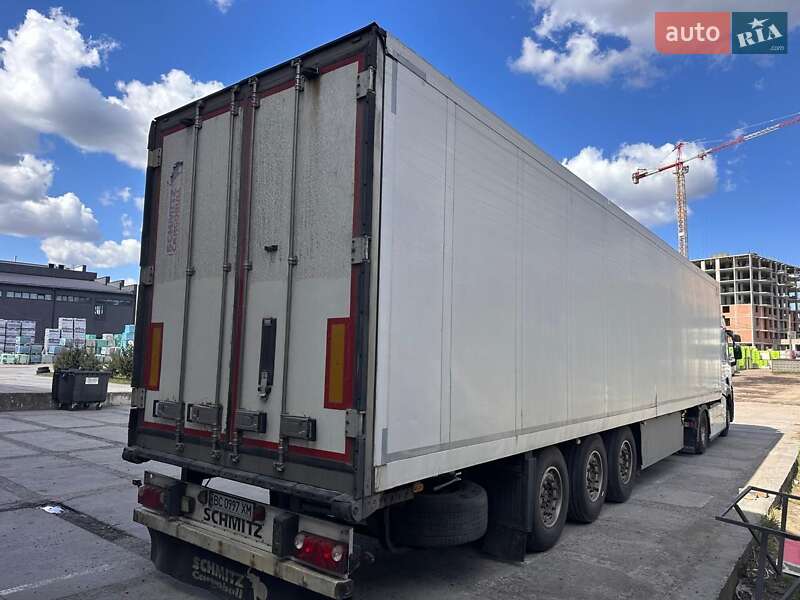 Рефрижератор Schmitz SKO 24 2007 в Львові