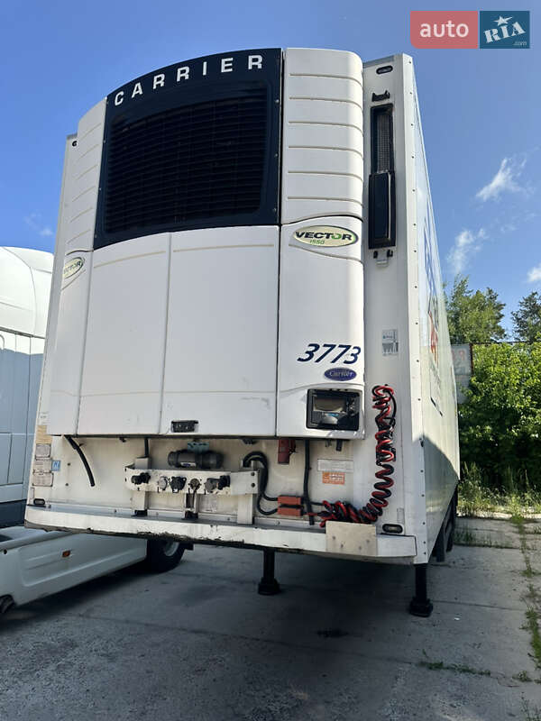Рефрижератор полуприцеп Schmitz SKO 24 2011 в Киеве