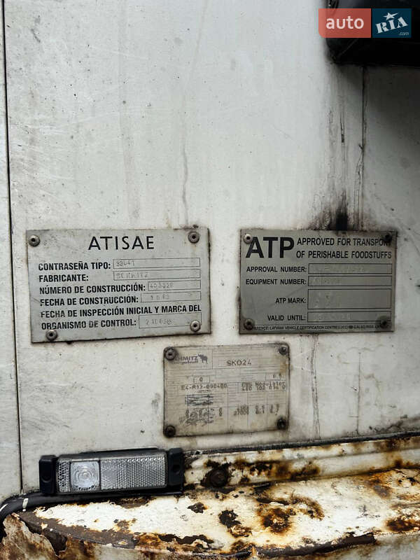 Рефрижератор полуприцеп Schmitz SKO 24 2003 в Киеве