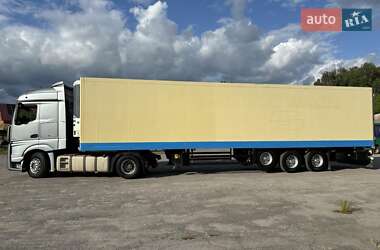 Рефрижератор напівпричіп Schmitz SKO 24 2010 в Бердичеві