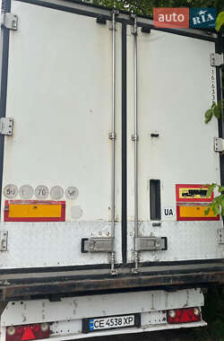 Рефрижератор полуприцеп Schmitz SKO 24 2003 в Черновцах