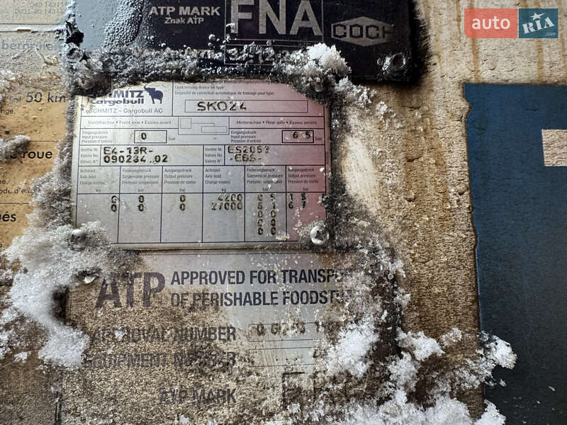 Рефрижератор полуприцеп Schmitz SKO 24 2003 в Виннице