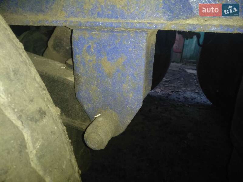 Зерновоз - напівпричіп Schmitz SPR 24 1993 в Лубнах фото 7 Зерновоз - напівпричіп Schmitz SPR 24 1993 в Лубнах