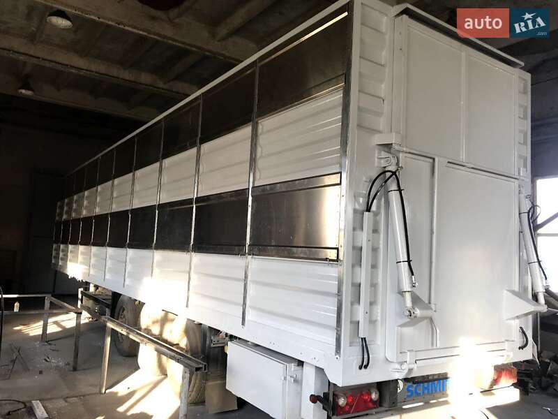 Для перевезення тварин - напівпричіп Schmitz SPR 24 2010 в Кременчуці фото 7 Для перевезення тварин - напівпричіп Schmitz SPR 24 2010 в Кременчуці