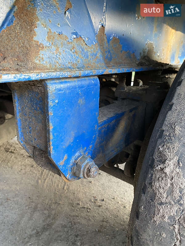 Зерновоз - напівпричіп Schmitz SPR 24 1988 в Золотоноші