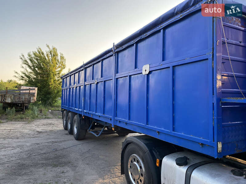 Зерновоз - напівпричіп Schmitz SPR 24 1988 в Золотоноші