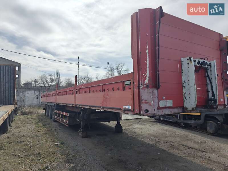 Бортовой полуприцеп Schmitz SPR 24L 1999 в 