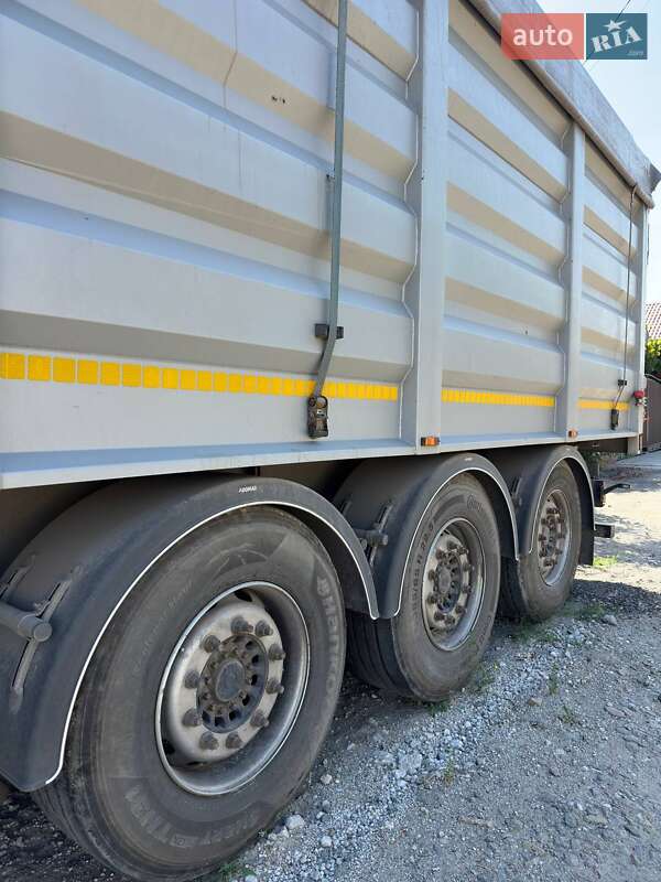 Контейнеровоз напівпричіп Schmitz SPR 24L 2003 в Дніпрі